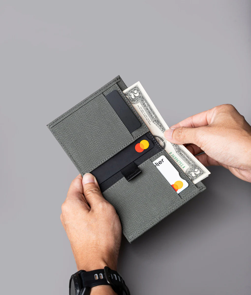 ARK Bifold Cash Wallet - Image 33