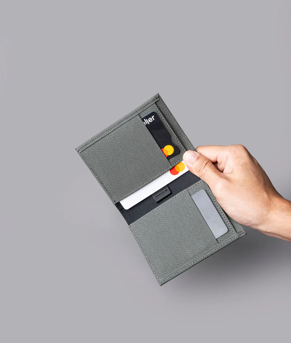 ARK Bifold Cash Wallet - Image 35