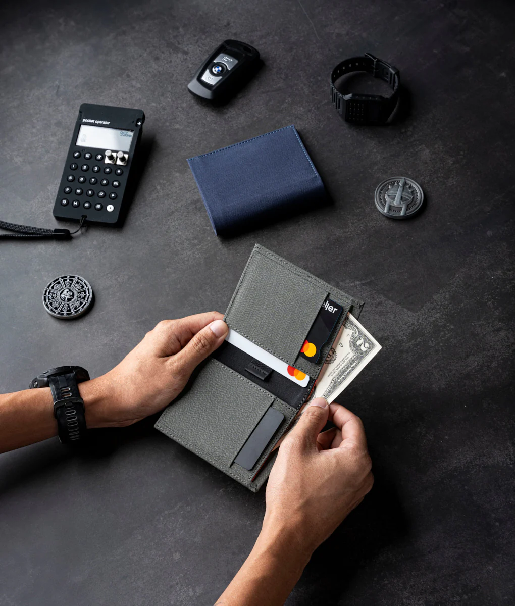 ARK Bifold Cash Wallet - Image 36