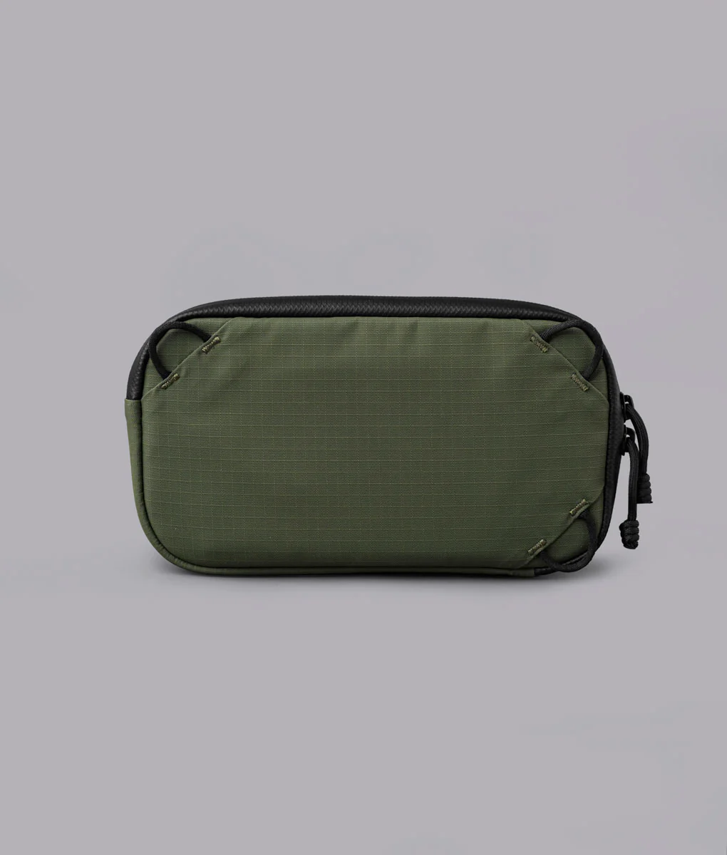Bravo Passport Pouch - Image 28