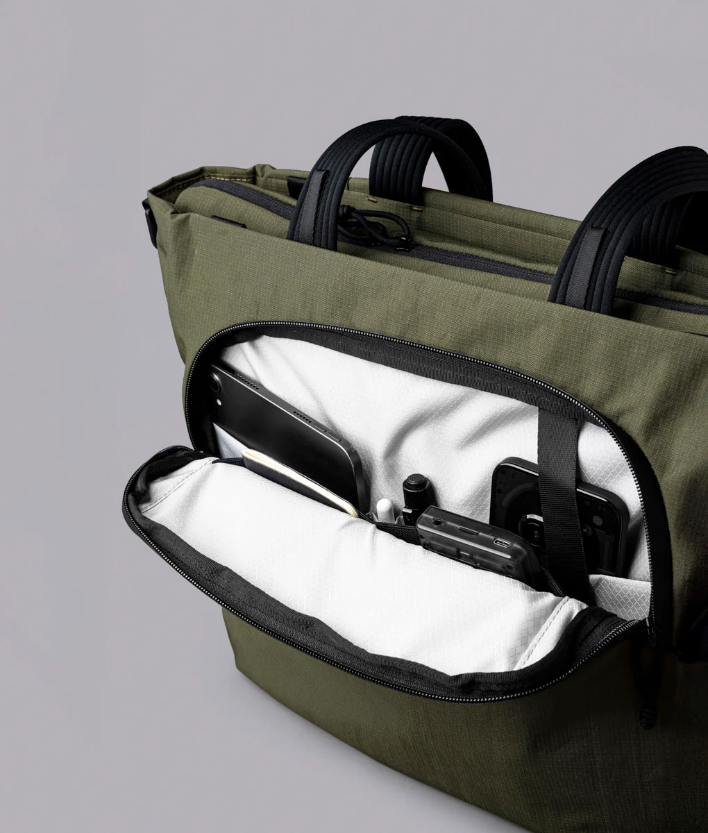 Bravo Tote V2 (14L) - Image 31