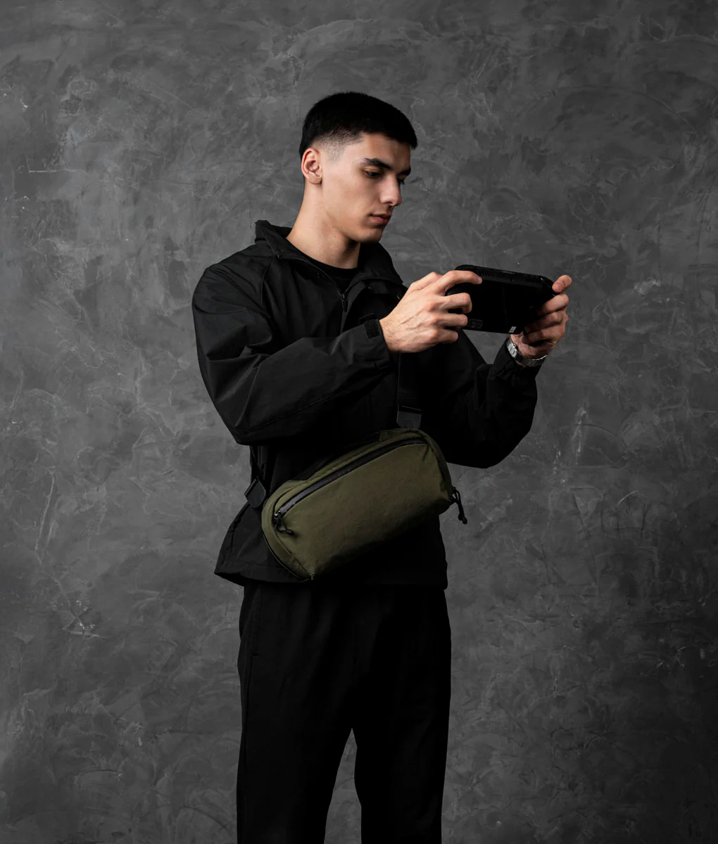 Eclipse Gaming Sling - Image 4