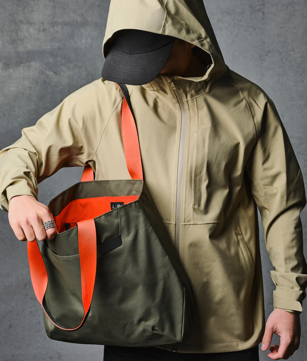 Elements Tote (M) - Image 11