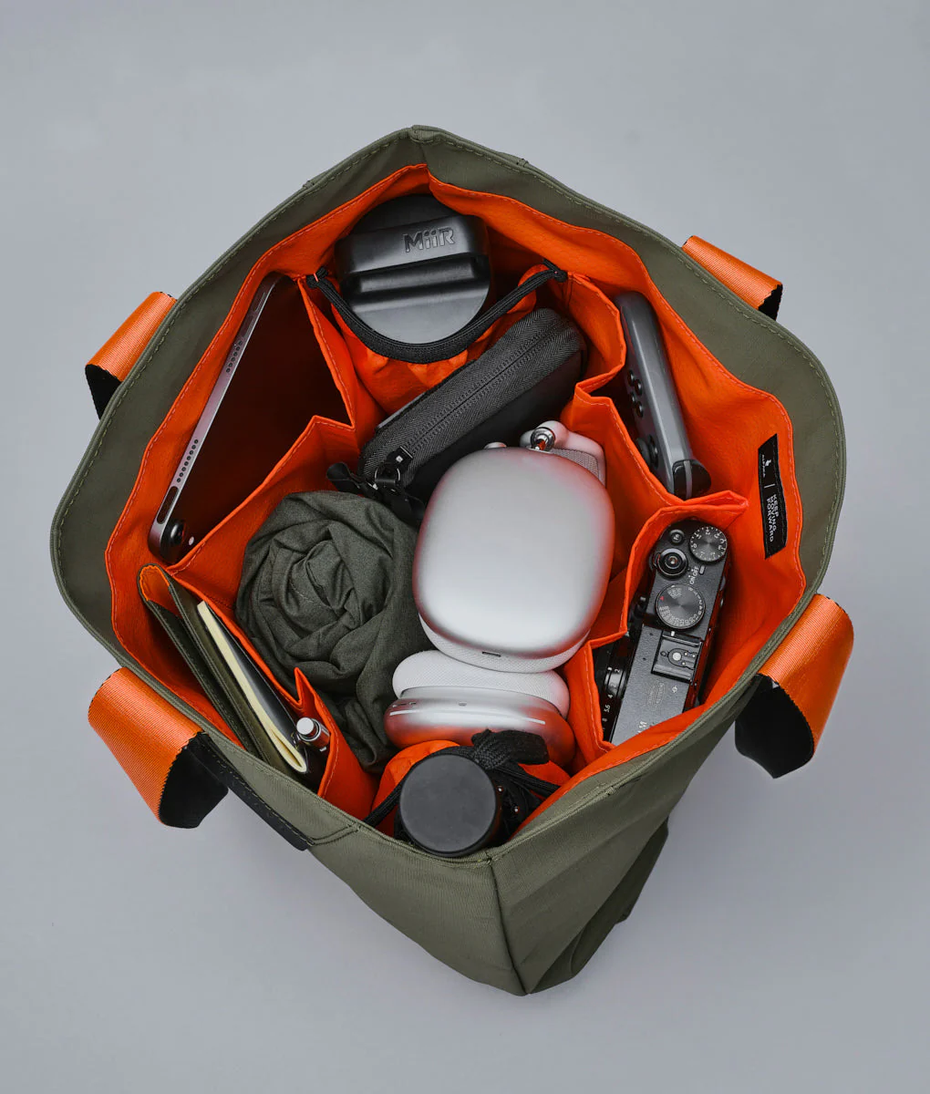 Elements Tote (M) - Image 16