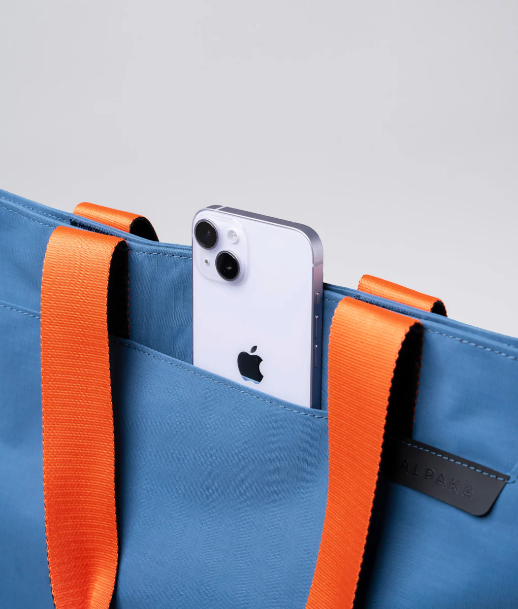 Elements Tote (M) - Image 22