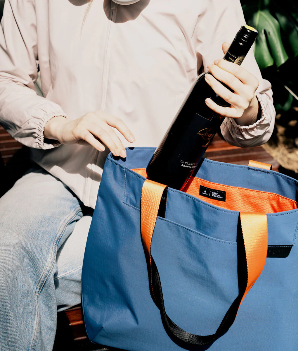 Elements Tote (M) - Image 23