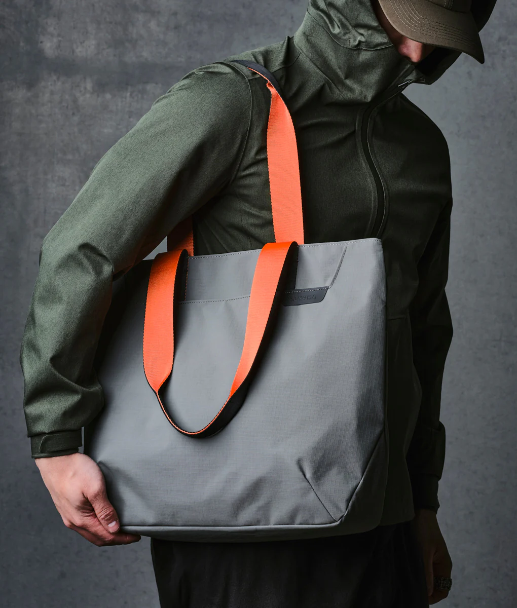 Elements Tote (M) - Image 26