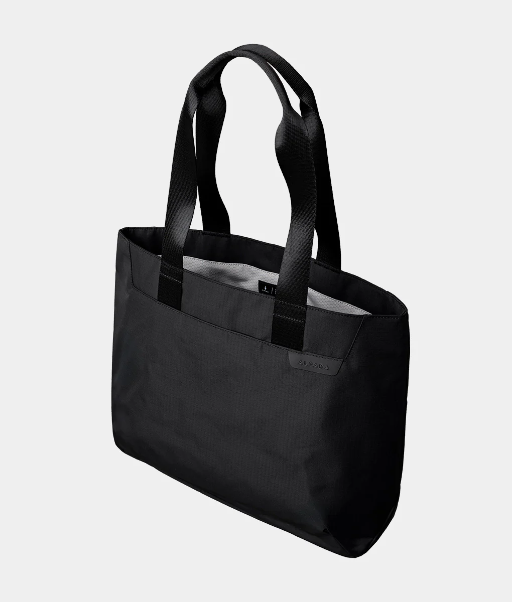 Elements Tote (M) - Image 33