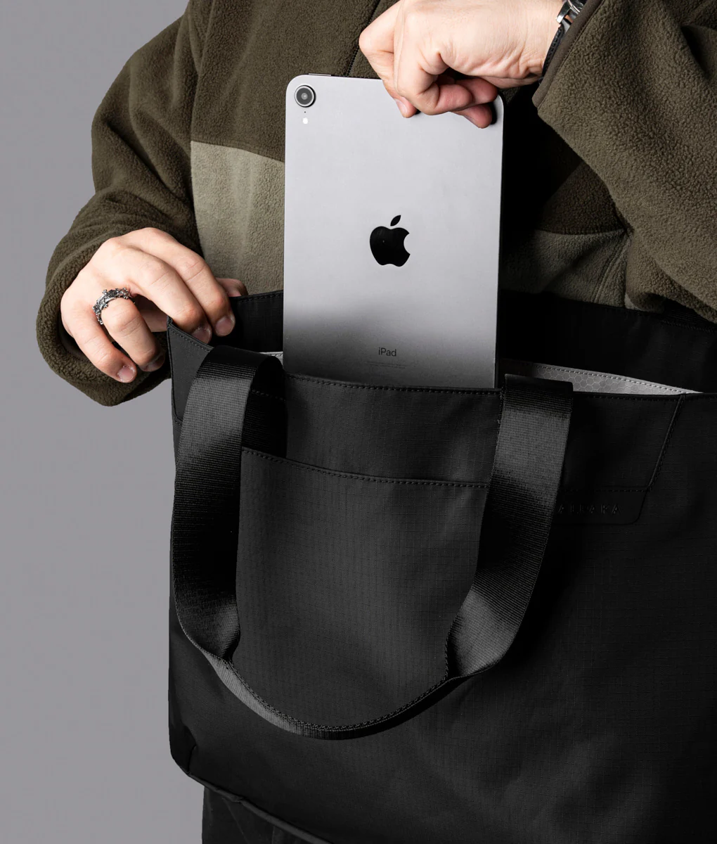 Elements Tote (M) - Image 37