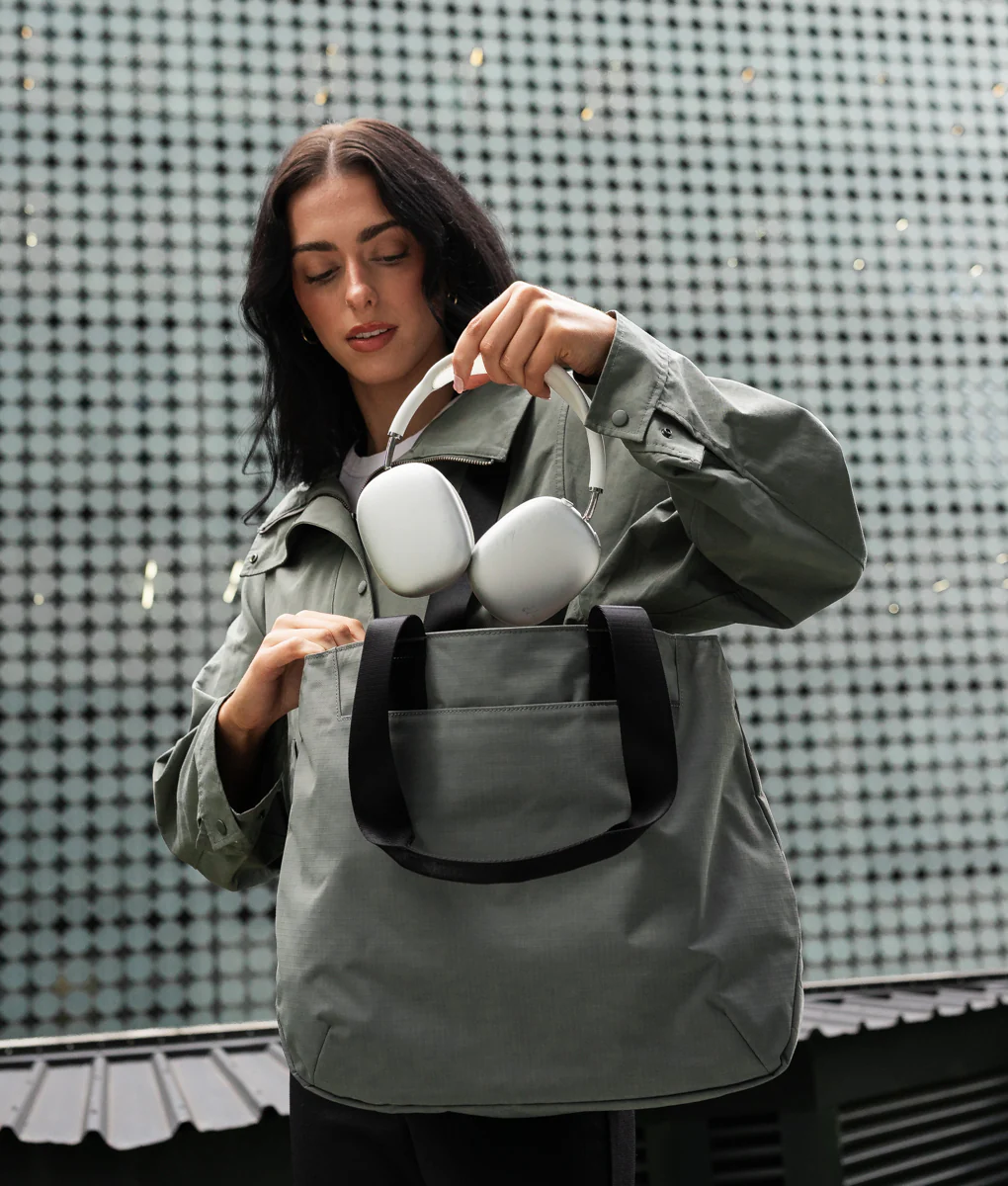 Elements Tote (M) - Image 74