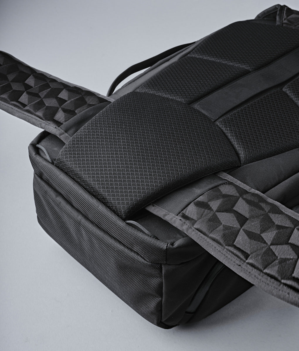 Elements Travel Backpack - Image 10