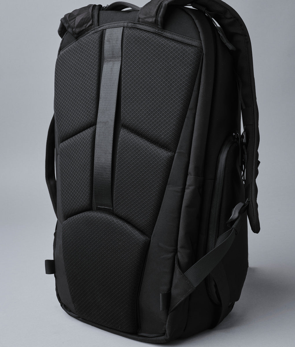 Elements Travel Backpack - Image 9