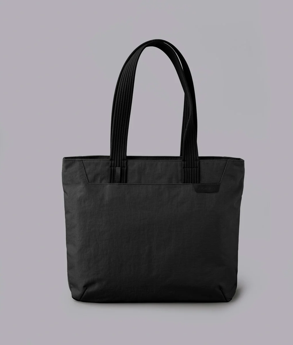 Flight Tote (M) - Image 11
