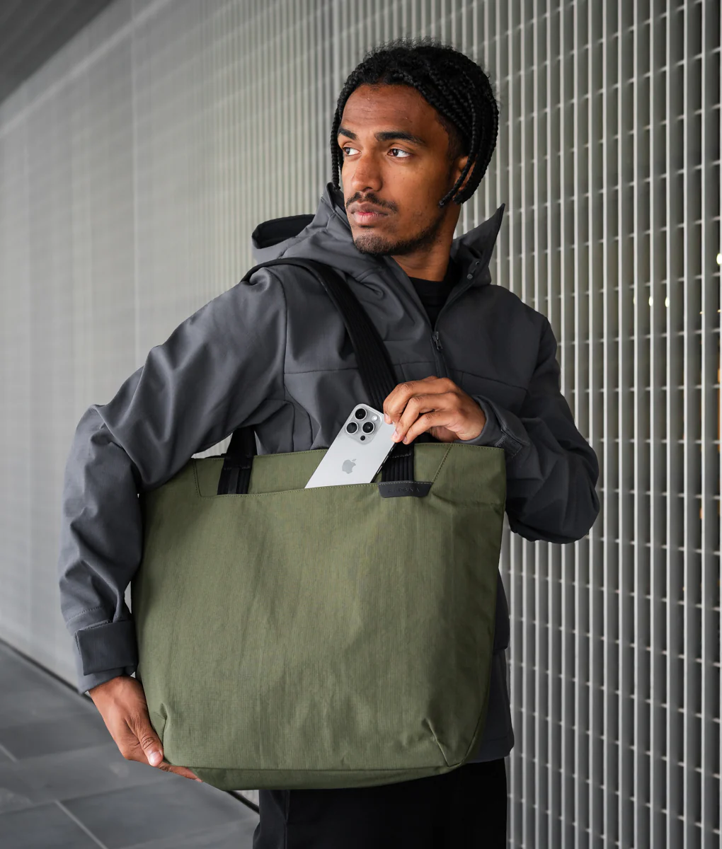 Flight Tote (M) - Image 46