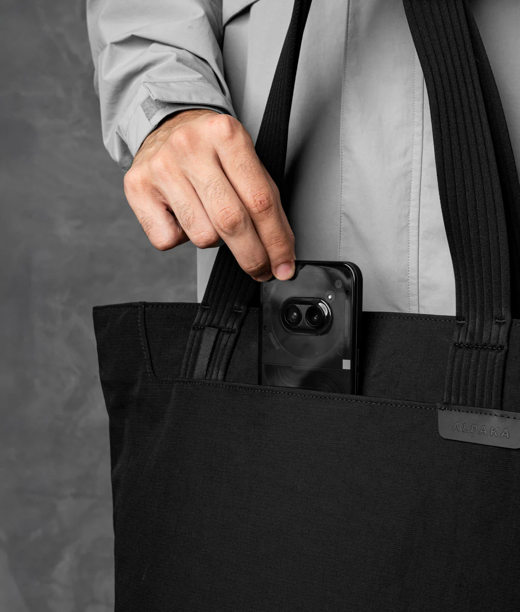 Flight Tote (M) - Image 5