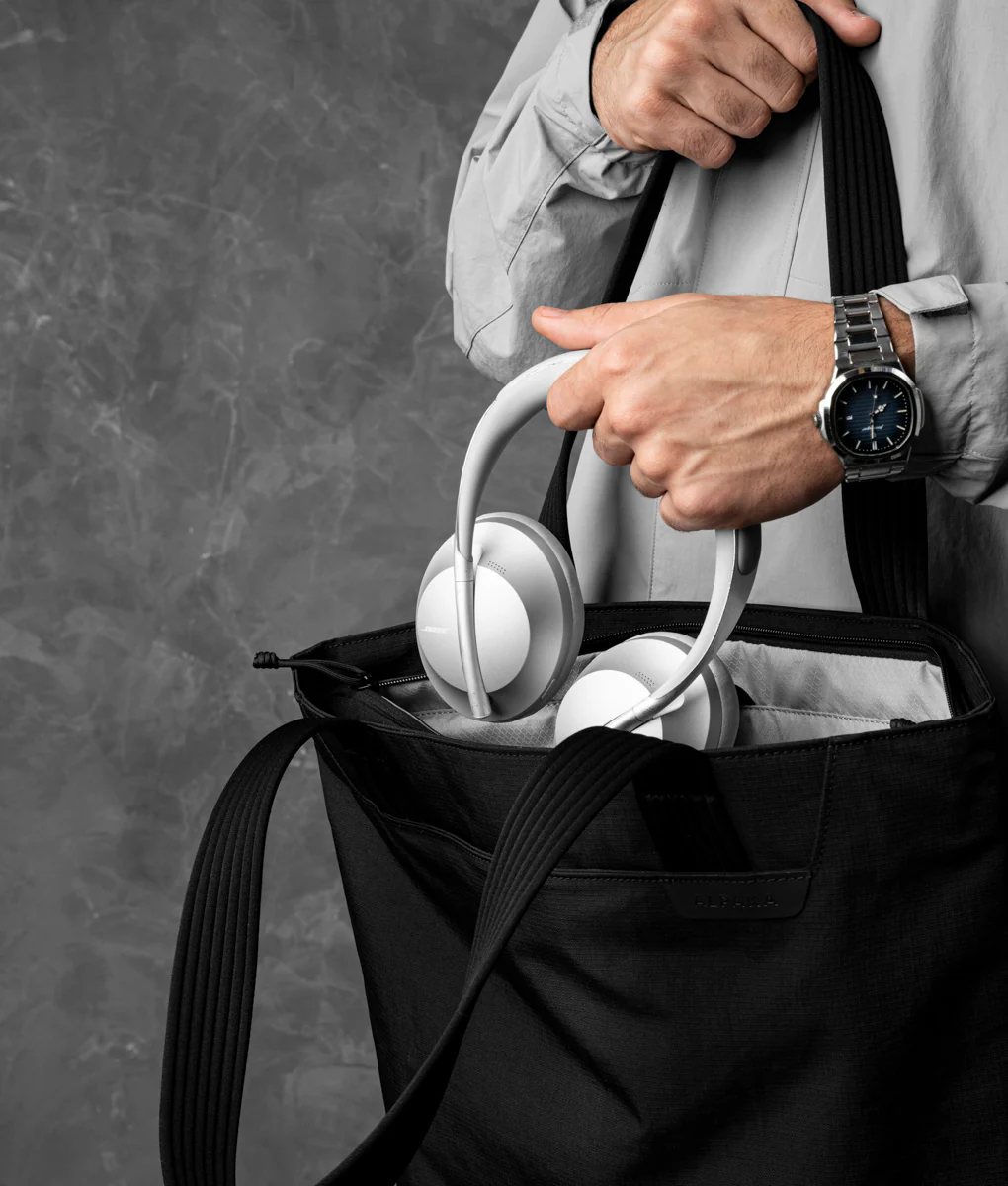 Flight Tote (M) - Image 9