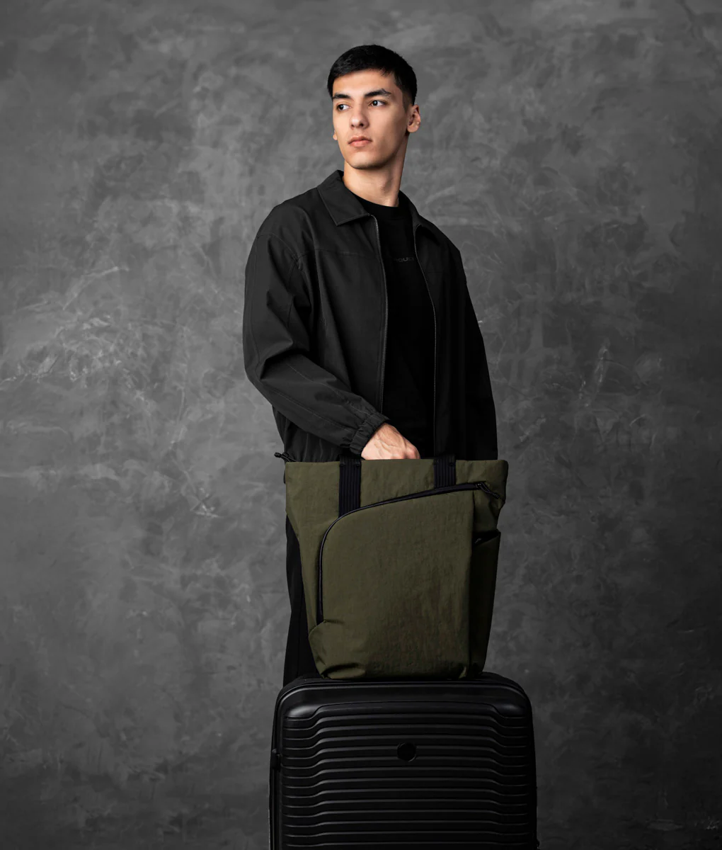 Flow Totepack - Image 32