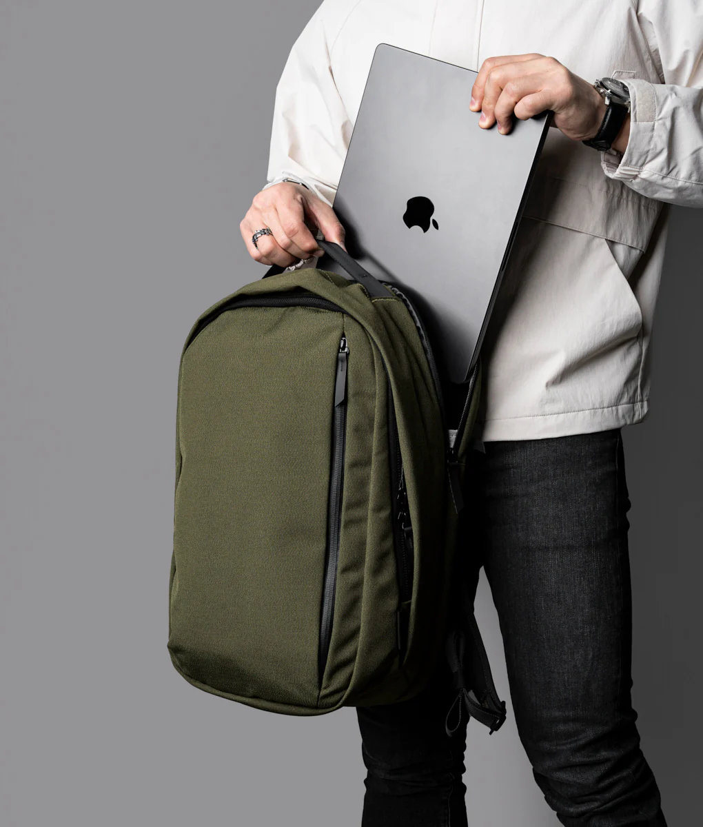 Metro Backpack Pro - Image 113