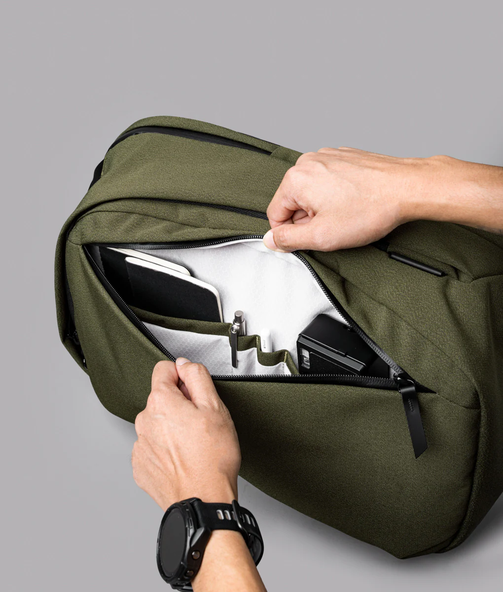 Metro Backpack Pro - Image 118