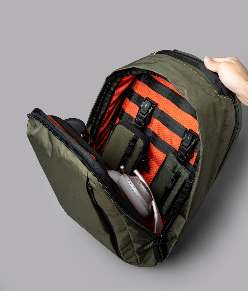 Metro Backpack Pro - Image 13