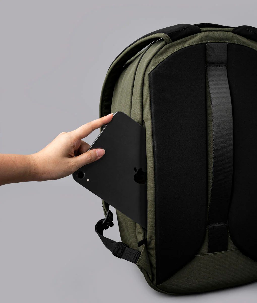 Metro Backpack Pro - Image 66