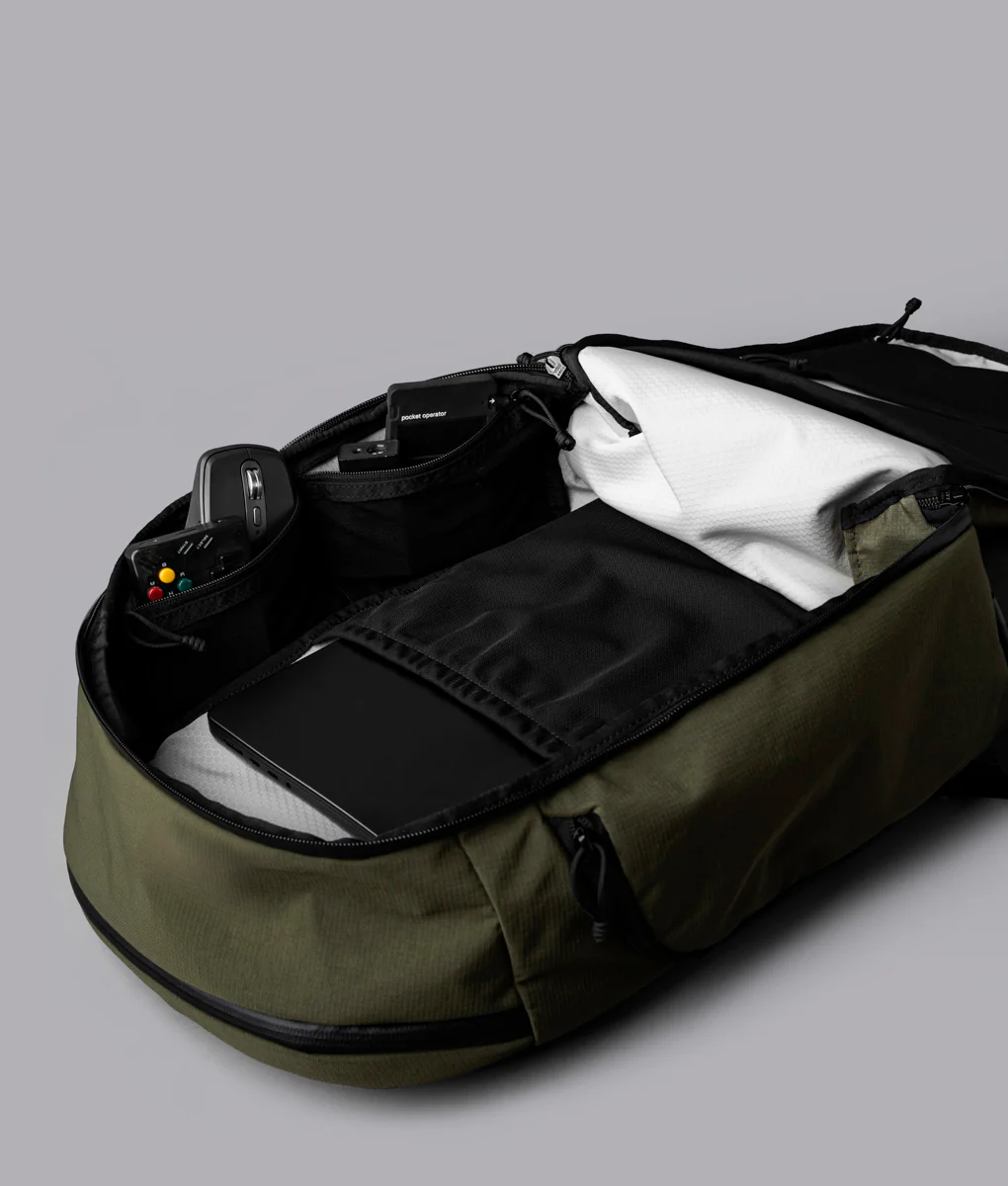 Traverse Backpack (30L) - Image 87