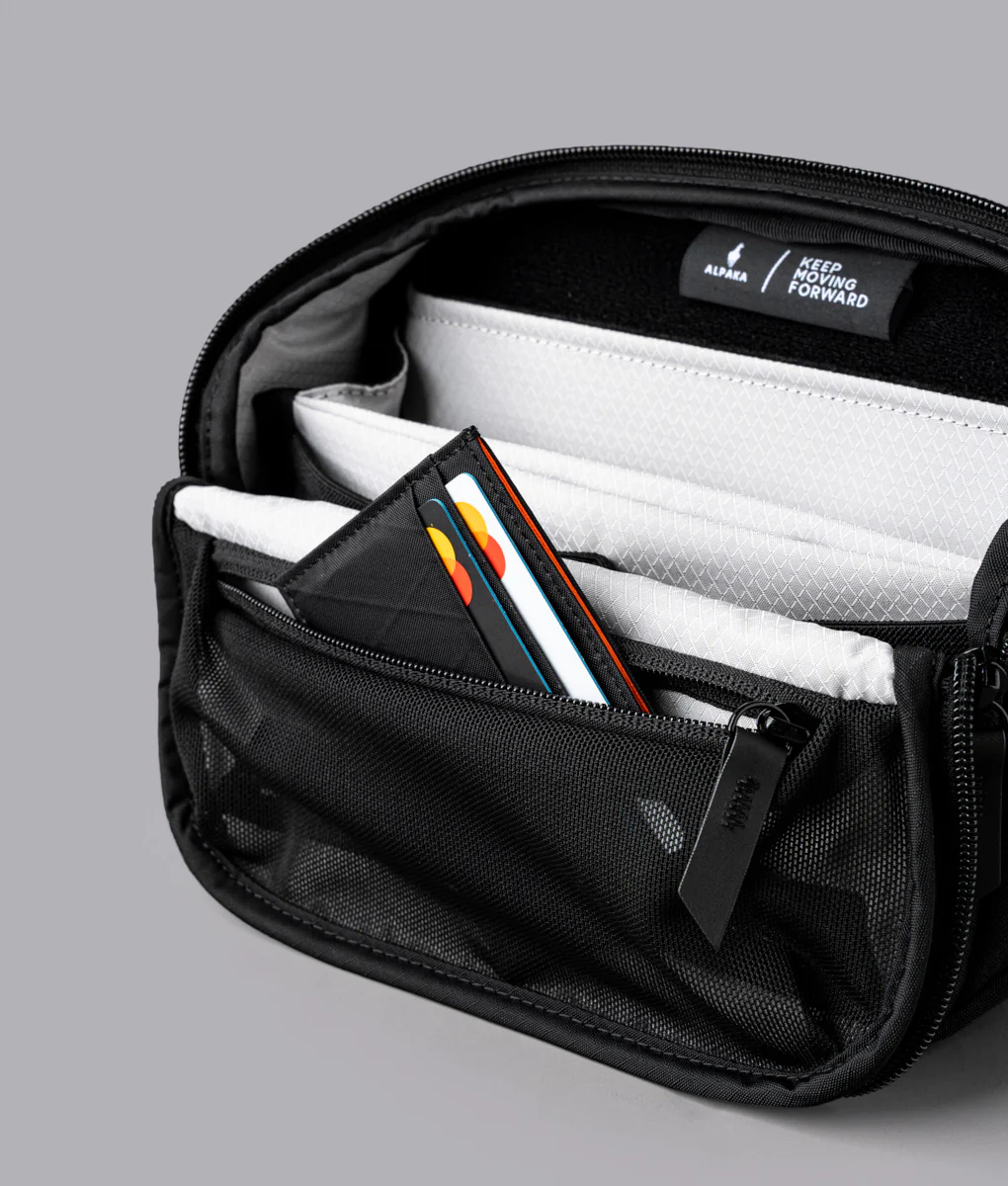 Vertex Pouch Mini (2L) - Image 31