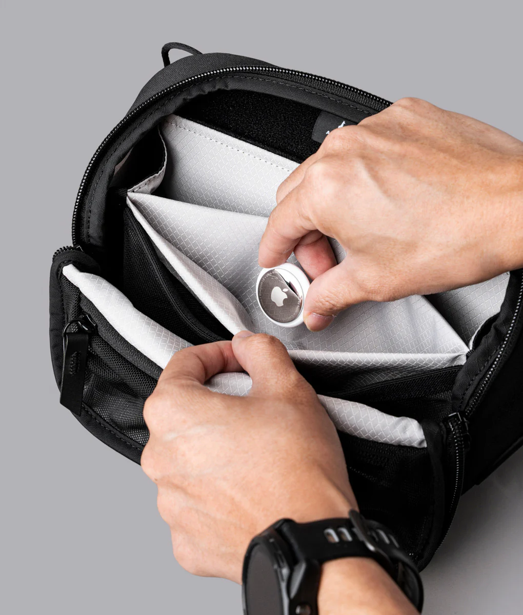Vertex Pouch Mini (2L) - Image 32