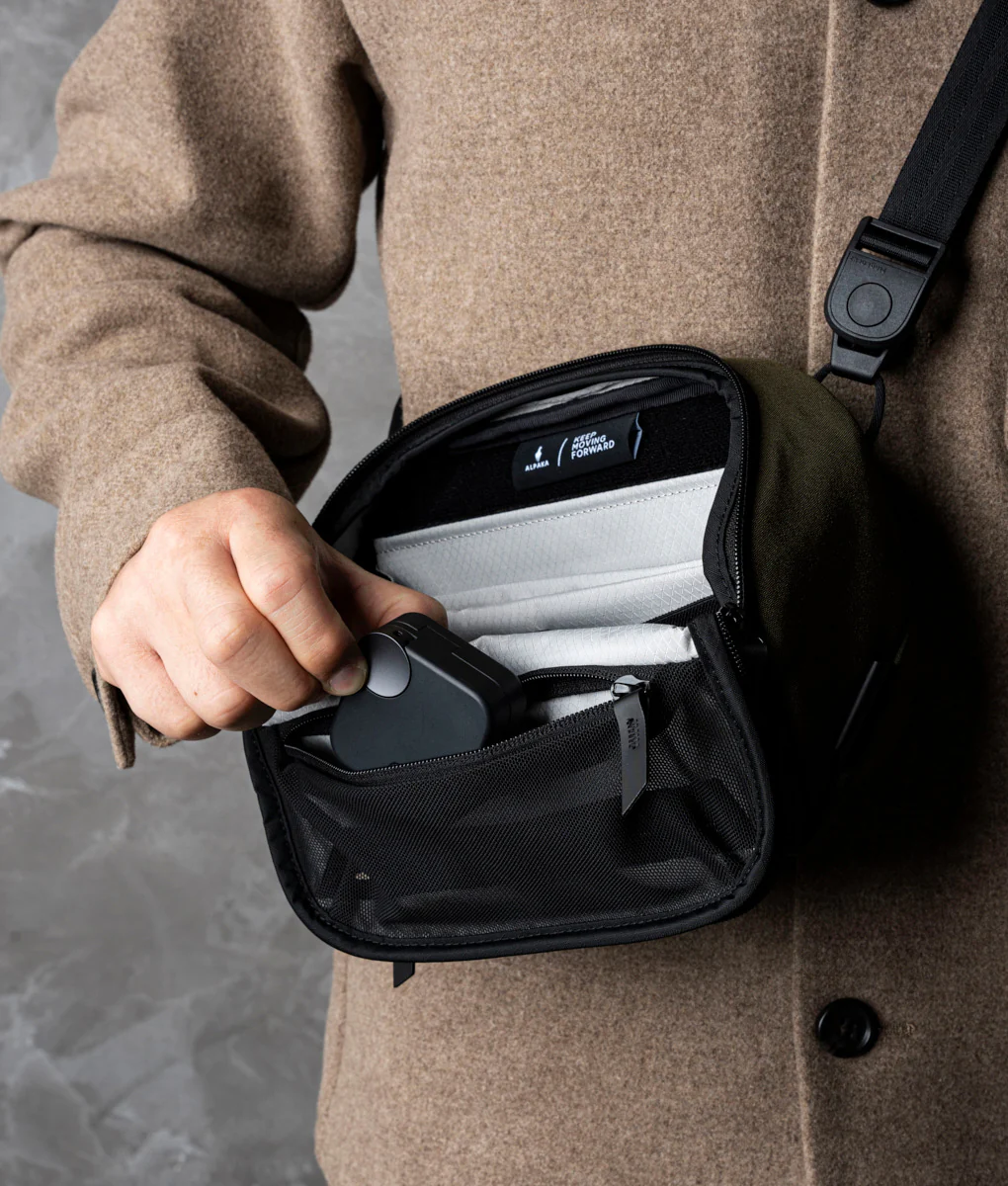 Vertex Pouch Mini (2L) - Image 37