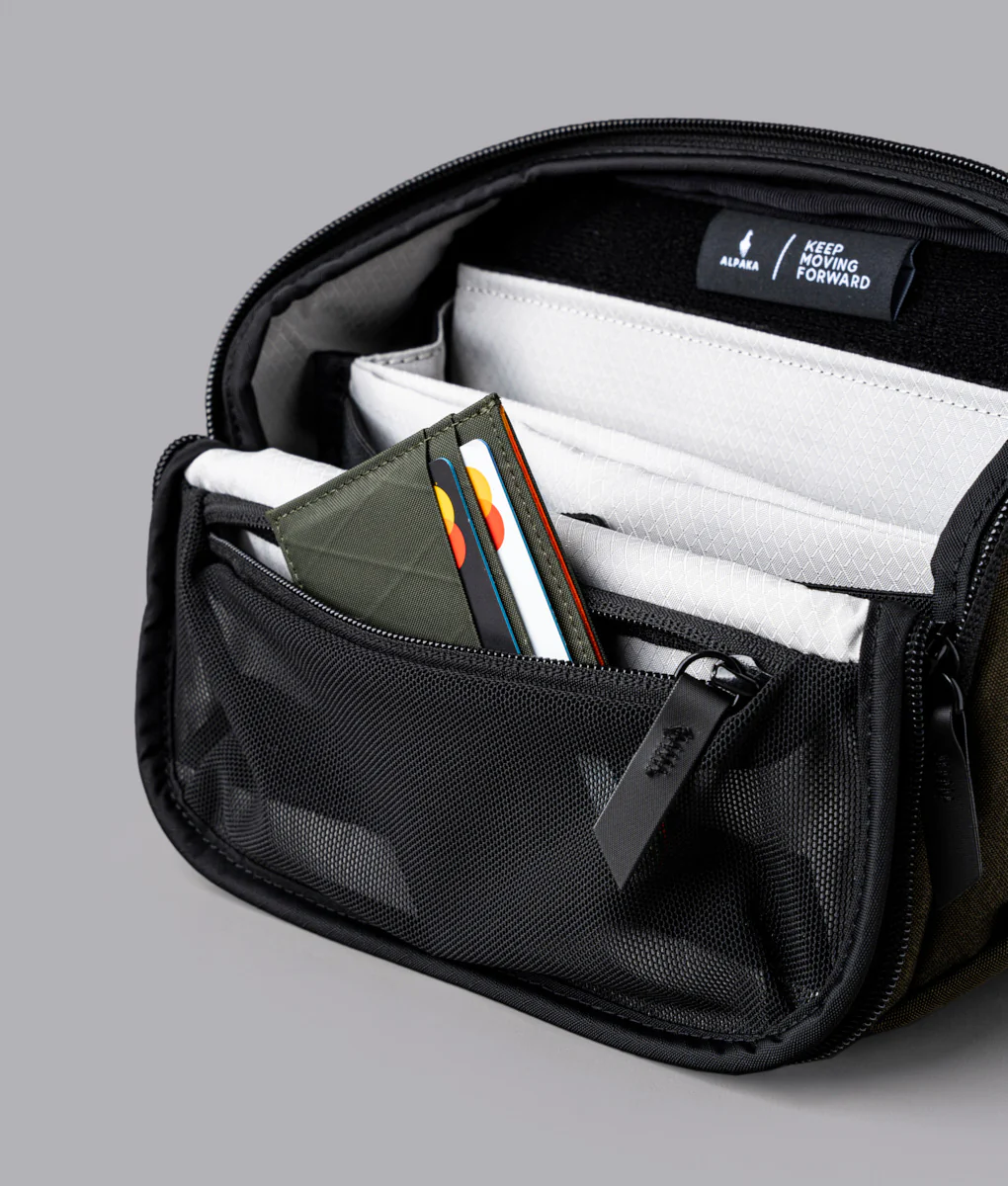 Vertex Pouch Mini (2L) - Image 45