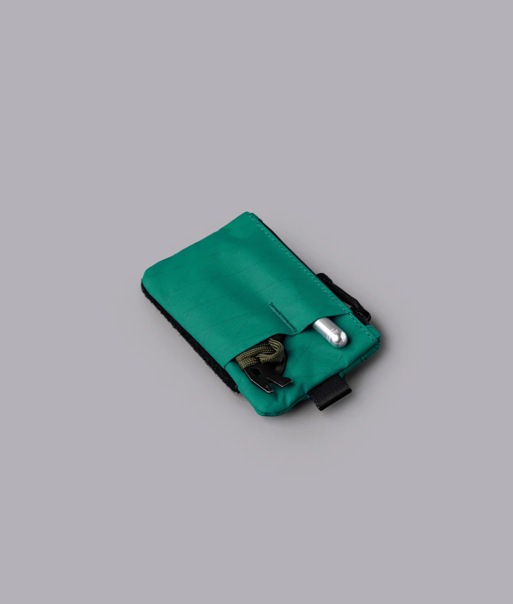 Zip Pouch Pro Hook & Loop - Vivid - Image 13