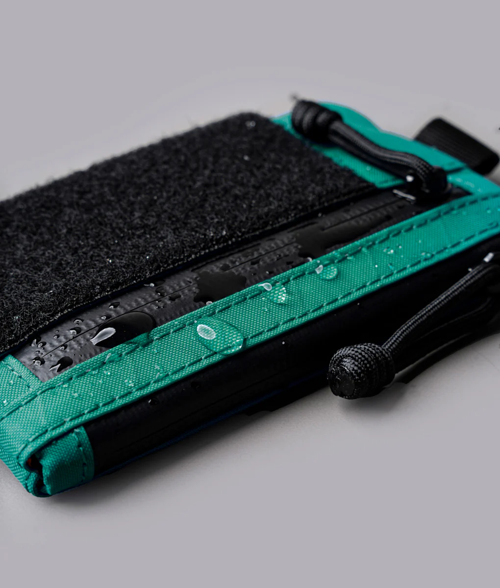 Zip Pouch Pro Hook & Loop - Vivid - Image 18